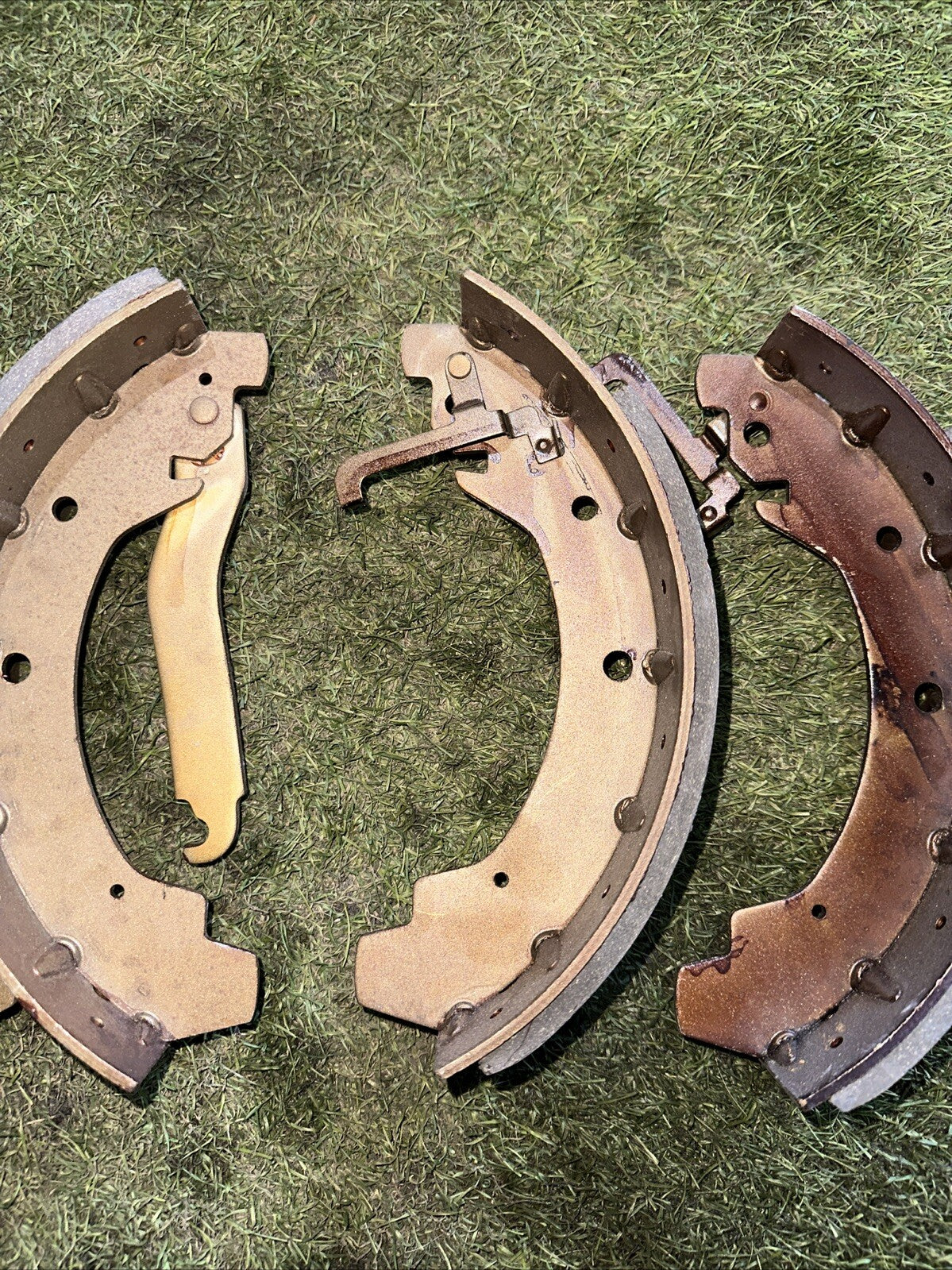 Kit ganasce freno Brembo Posteriore per VW TRANSPORTER LT 40-55 28-35 Oro 2