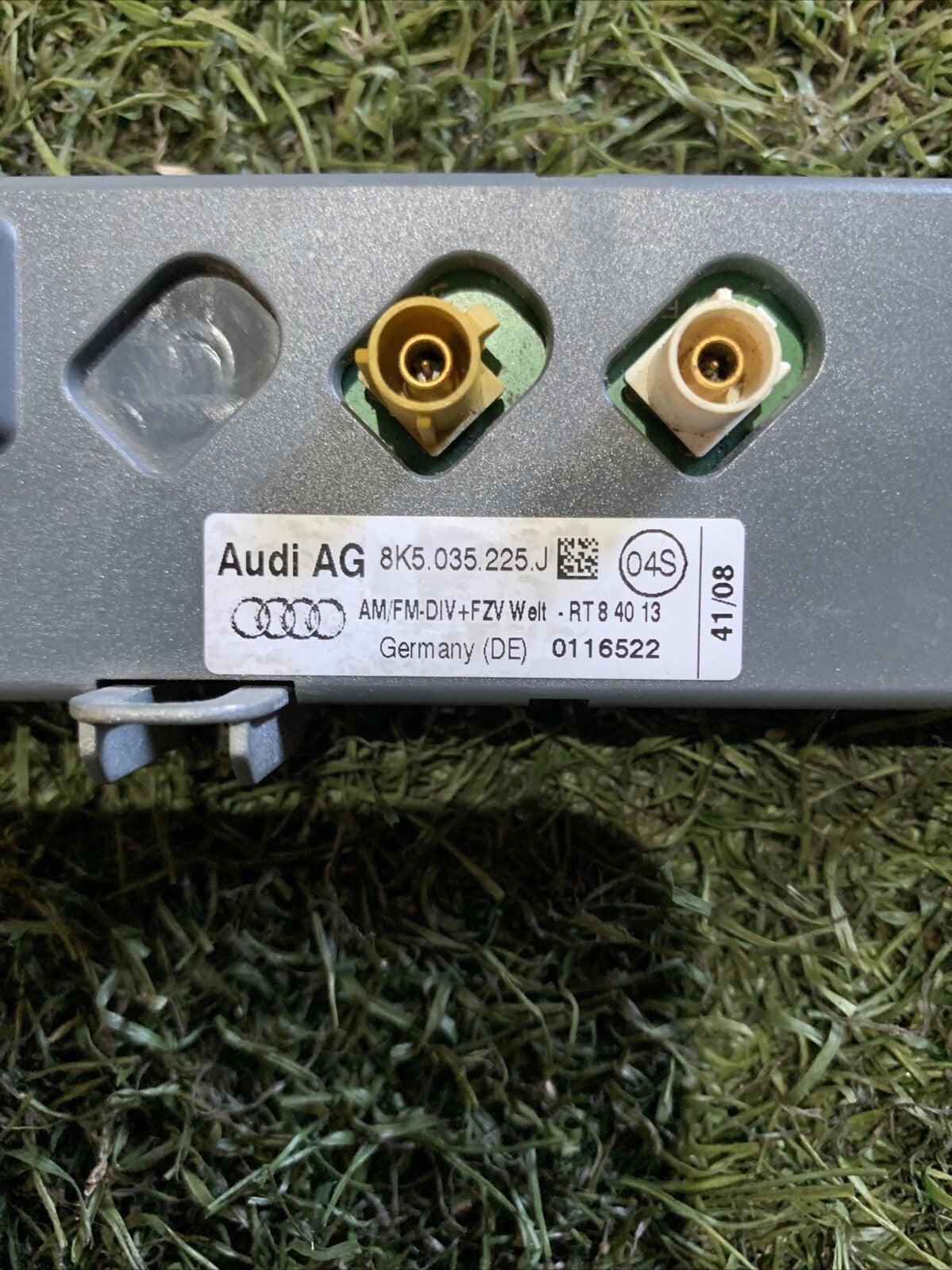 CENTRALINA AMPLIFICATORE ANTENNA AUDI A4 - 8K2 ( 2007 IN POI ) 8K5035225J ORIG