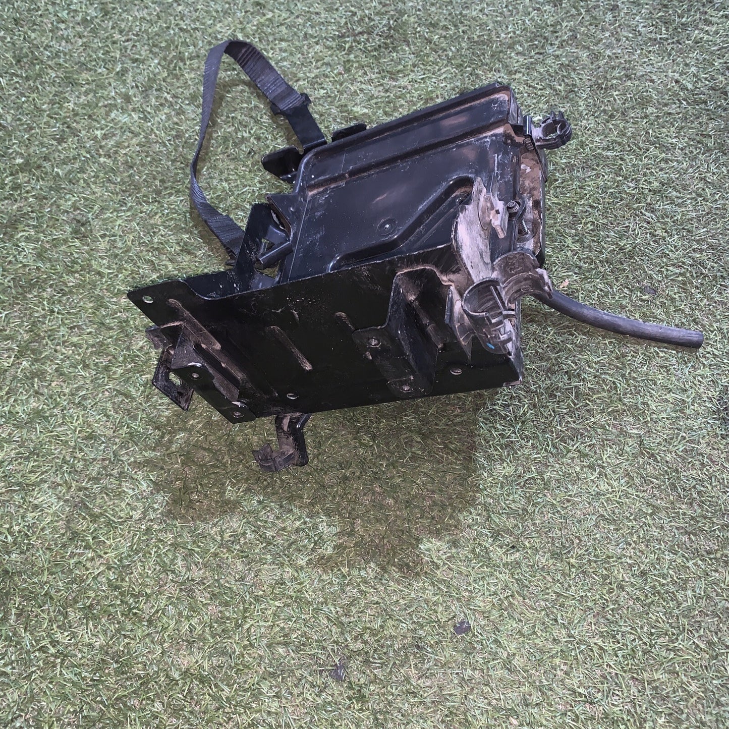 SUPPORTO BATTERIA + STAFFA ORIGINALE LANCIA YPSILON 312 1.2 BENZINA