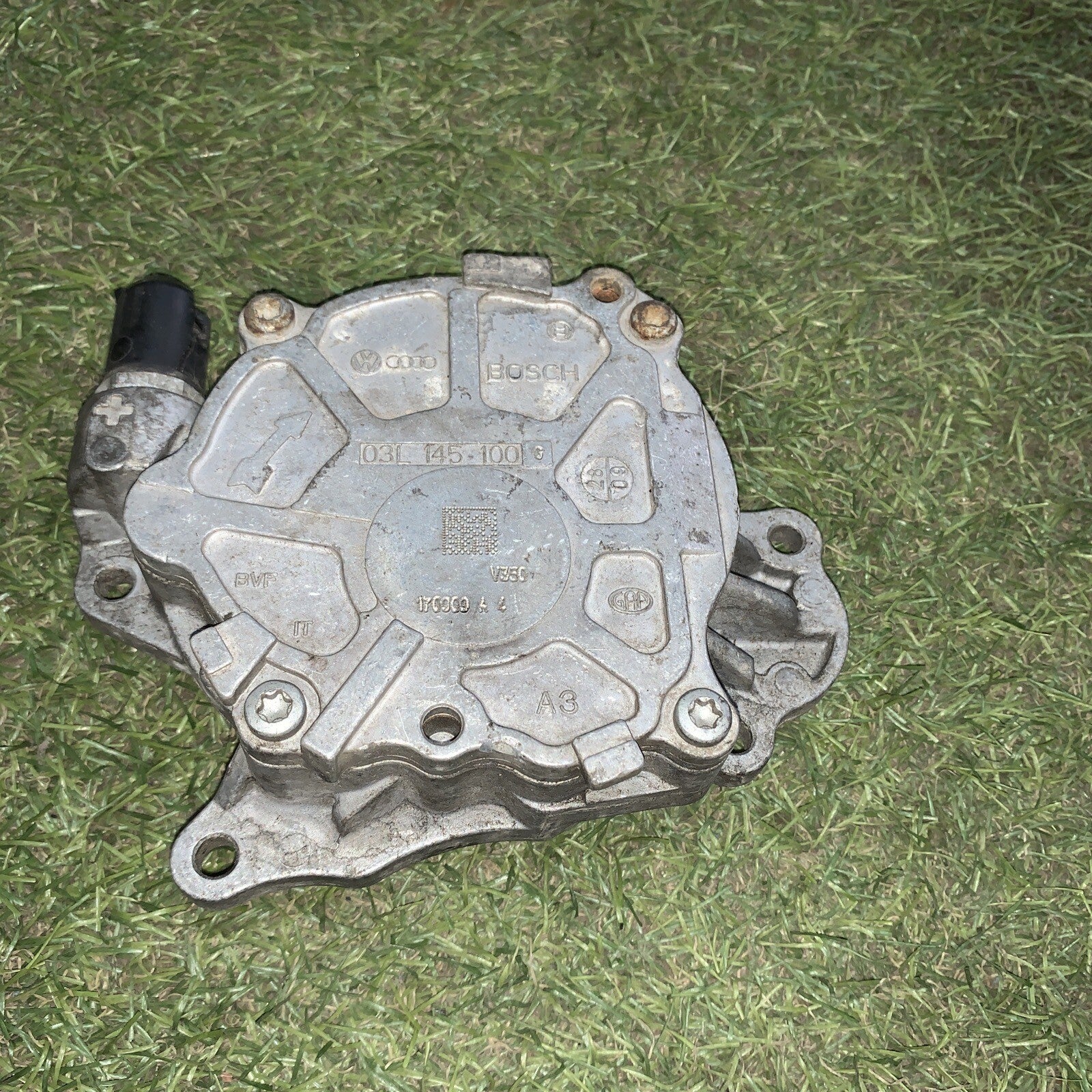 Pompa Vuoto Depressore Skoda Octavia 1.6 105Cv 03L145100G