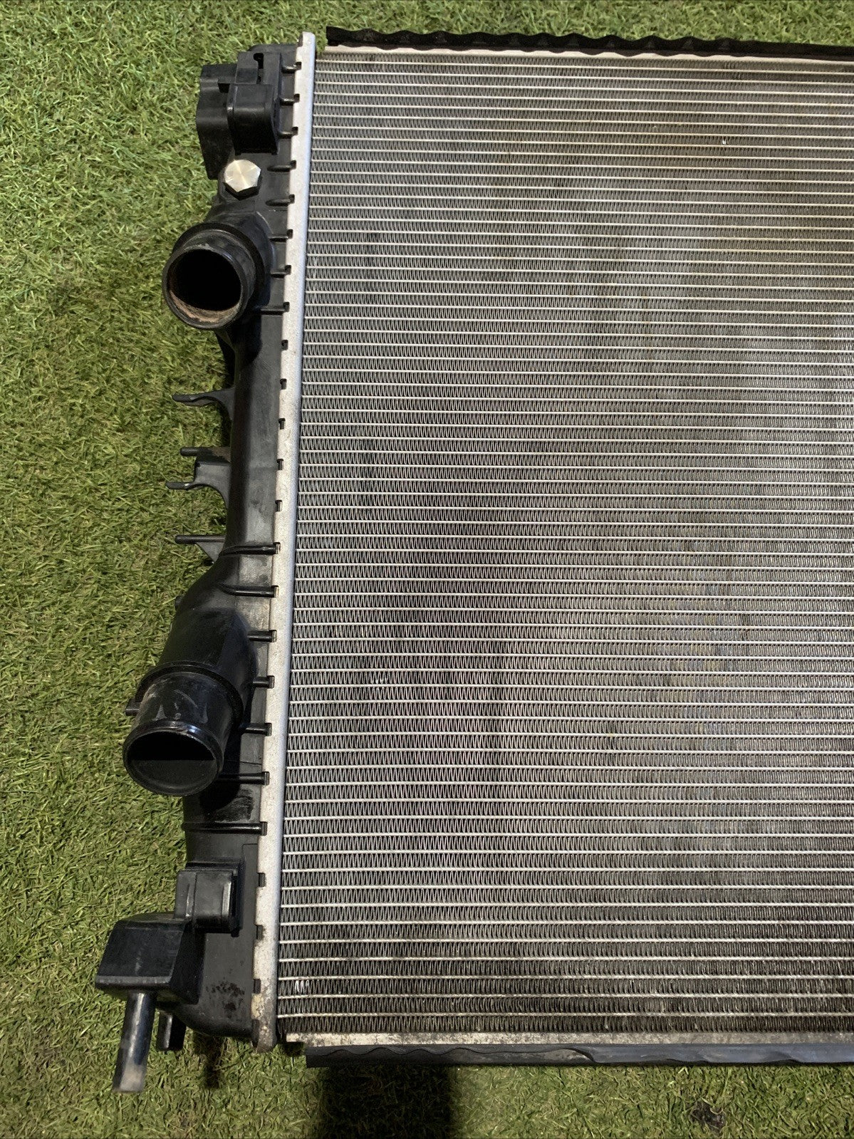 Radiatore Acqua Maserati Levante 16485982