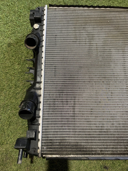 Radiatore Acqua Maserati Levante 16485982