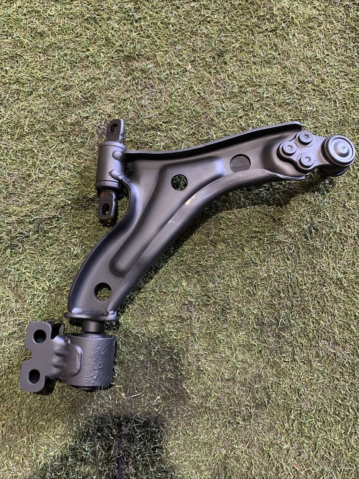 BRACCIO OSCILLANTE ANTERIORE SINISTRO PER OPEL Karl Serie 95368367 (18>>)