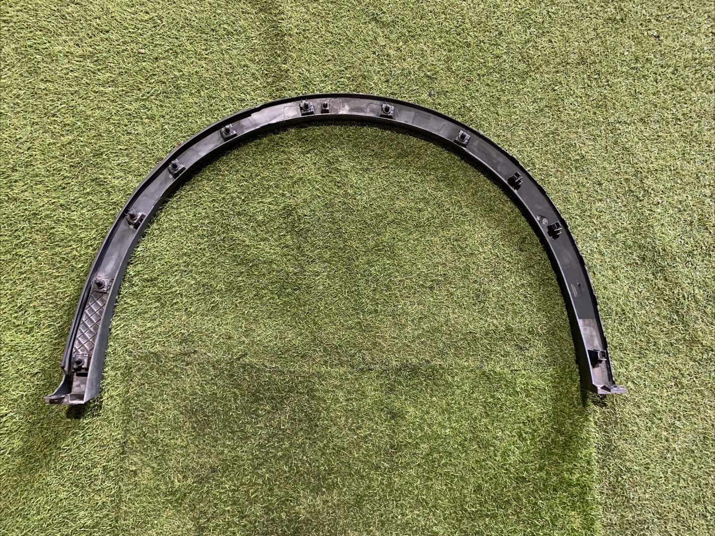 MODANATURA PARAFANGO POSTERIORE DESTRA VOLKSWAGEN TIGUAN 2016-2024 5NA854820K