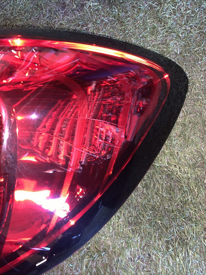 STOP FANALE POSTERIORE DESTRO RENAULT Captur Serie 265502731R