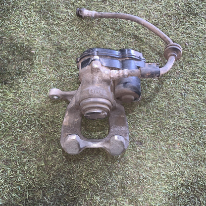 32353471C PINZA FRENO POSTERIORE DESTRO DX FIAT 500X 1.3 MTJ (2)