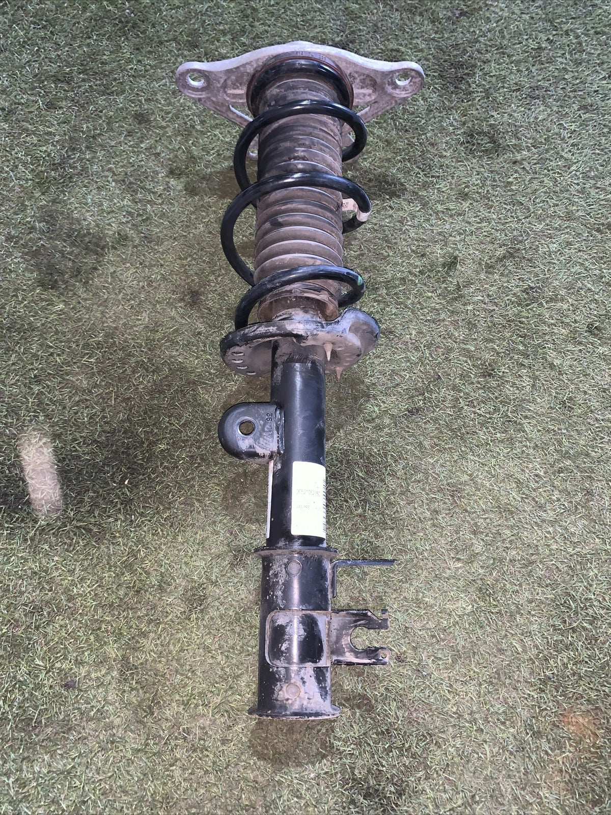 Ammortizzatore molla posteriore sx Fiat 500X 1.3 ORIGINALE (2)