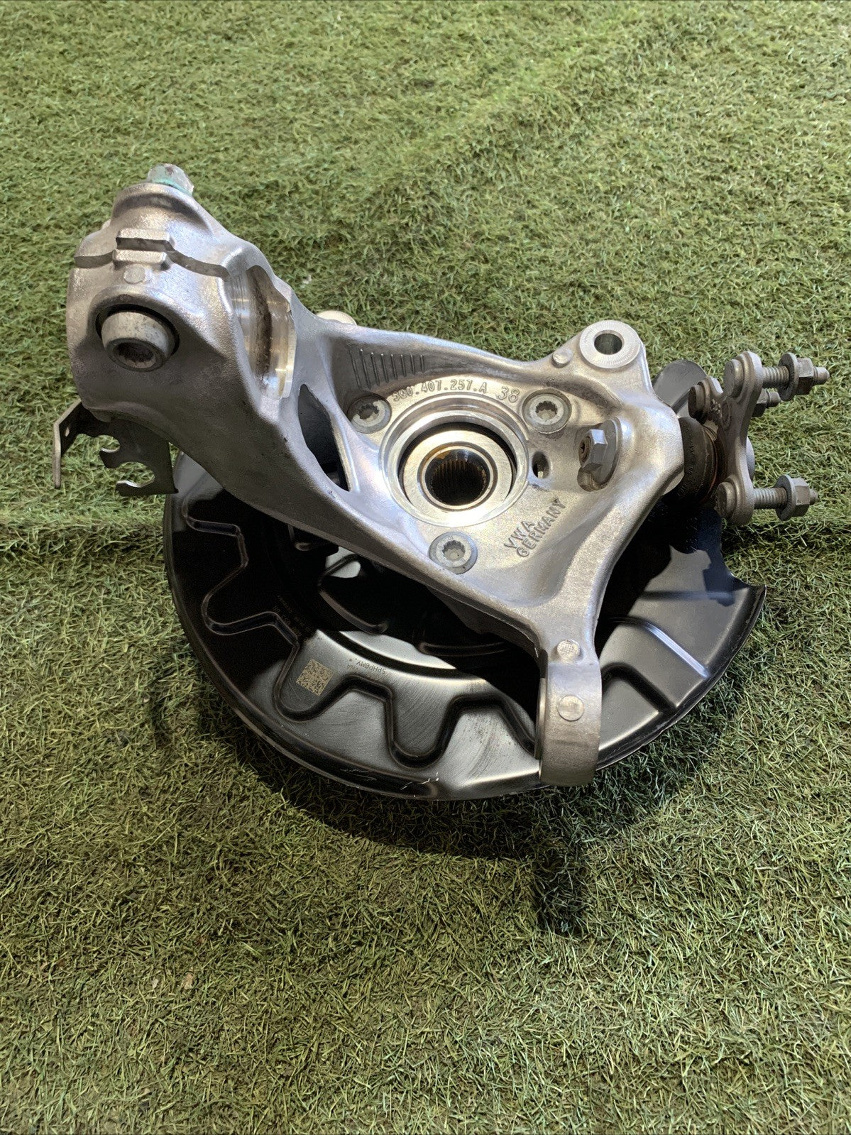 Mozzo Montante Fusello Anteriore Sinistro Volkswagen T-Roc 2023 2.0 Diesel