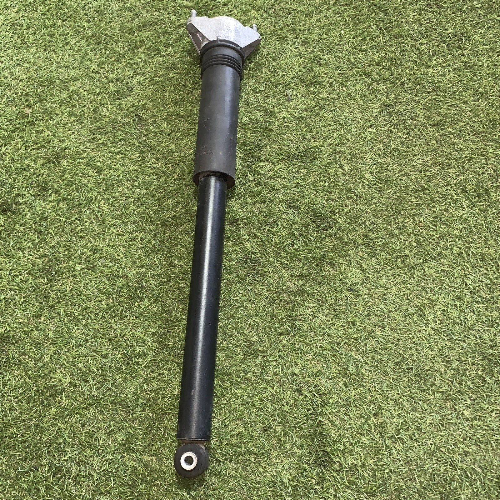 Ammortizzatore Posteriore Destro Mercedes W177 A1773209502