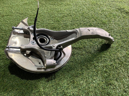 MOZZO MONTANTE FUSELLO ANTERIORE DESTRO VOLVO XC60 2025 2.0 HYBRID 32298140