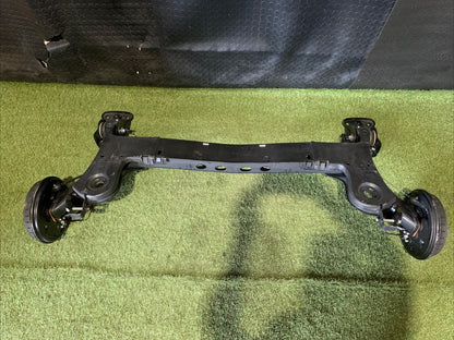 PONTE ASSALE POSTERIORE A TAMBURI AUDI A1 2021 2Q0501053BP (2)