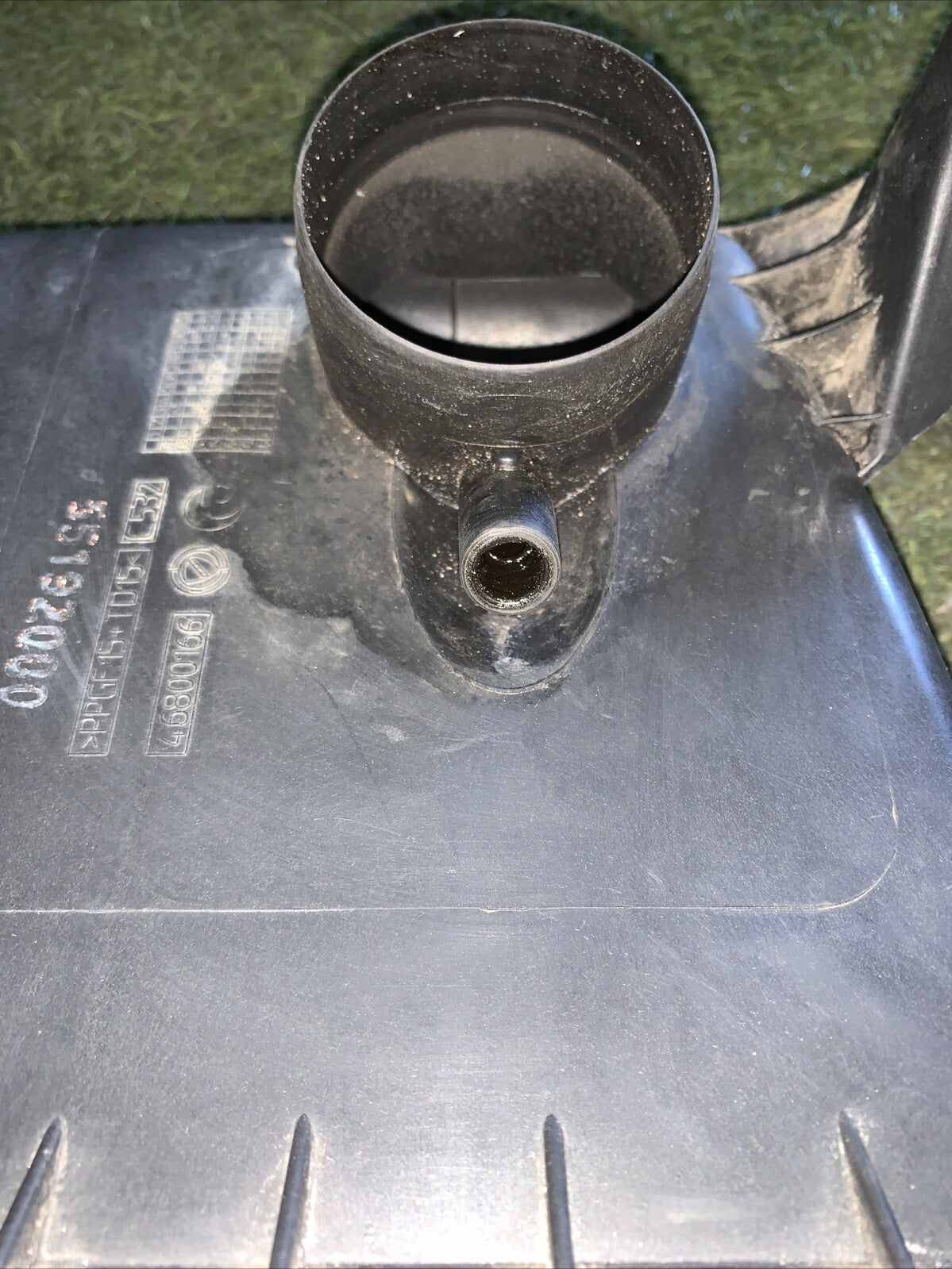 BOX SCATOLA FILTRO ARIA FIAT Panda 2° Serie 55192000 1.2 Benzina (2)