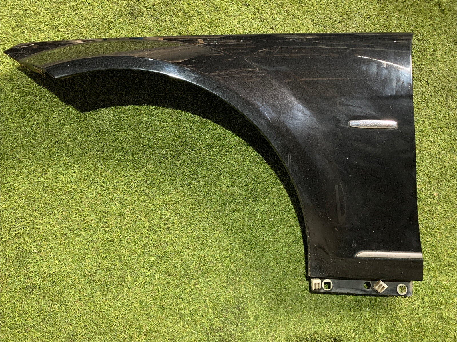 Parafango Anteriore Sinistro Mercedes Classe C220 W204 Dal 2008