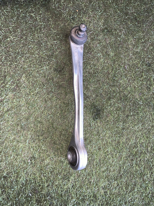 Braccio Oscillante Anteriore Superiore Destra Audi A4 2011 8K0506B