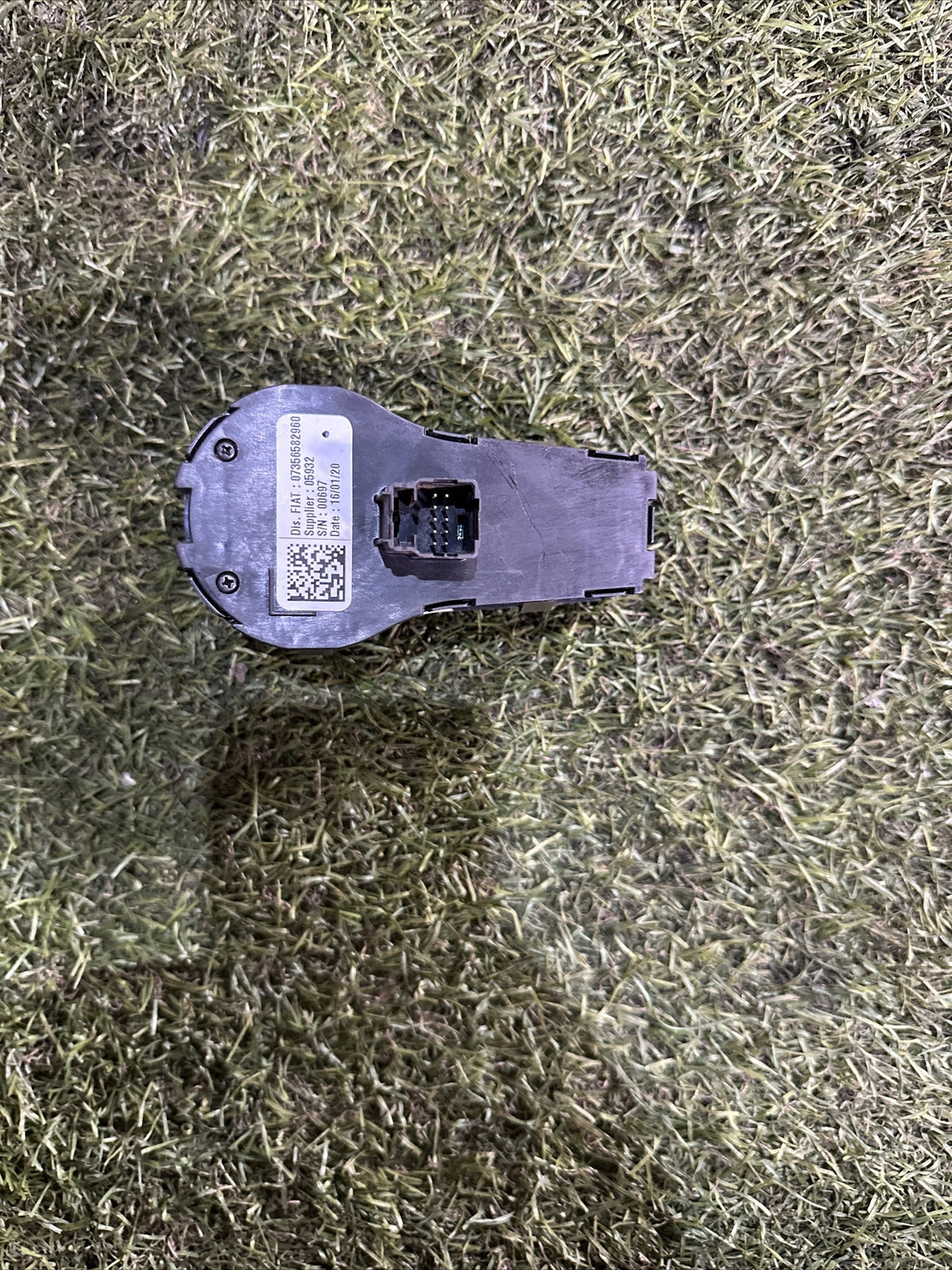 INTERRUTTORE COMANDO LUCI FIAT 500 X Serie 07356582960 2020