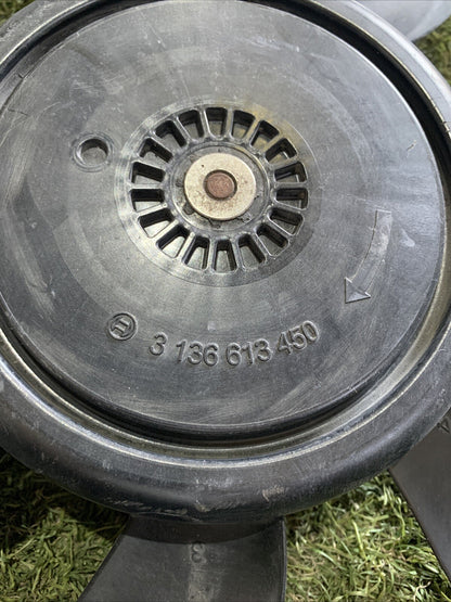 3136613450 VENTOLA RADIATORE MERCEDES CLA Serie (13) 2200 Diesel (2015)  925279