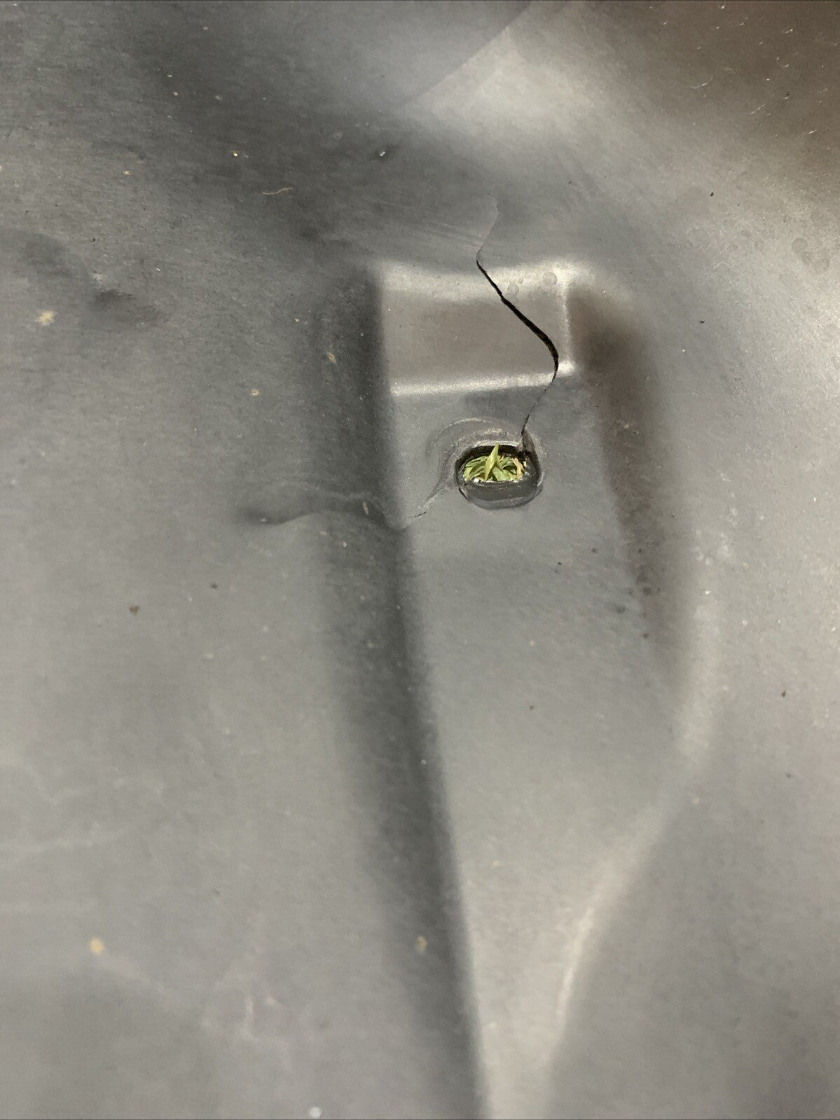 PASSARUOTA ANTERIORE DESTRO VOLKSWAGEN T-CROSS Serie 2GM805912A