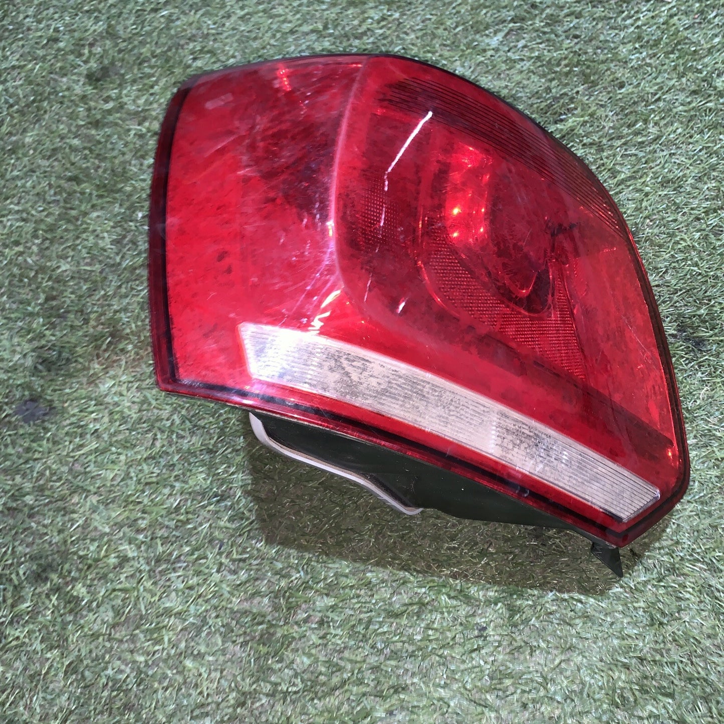 STOP FANALE POSTERIORE SINISTRO VOLKSWAGEN Polo 5° Serie 6R0945257A