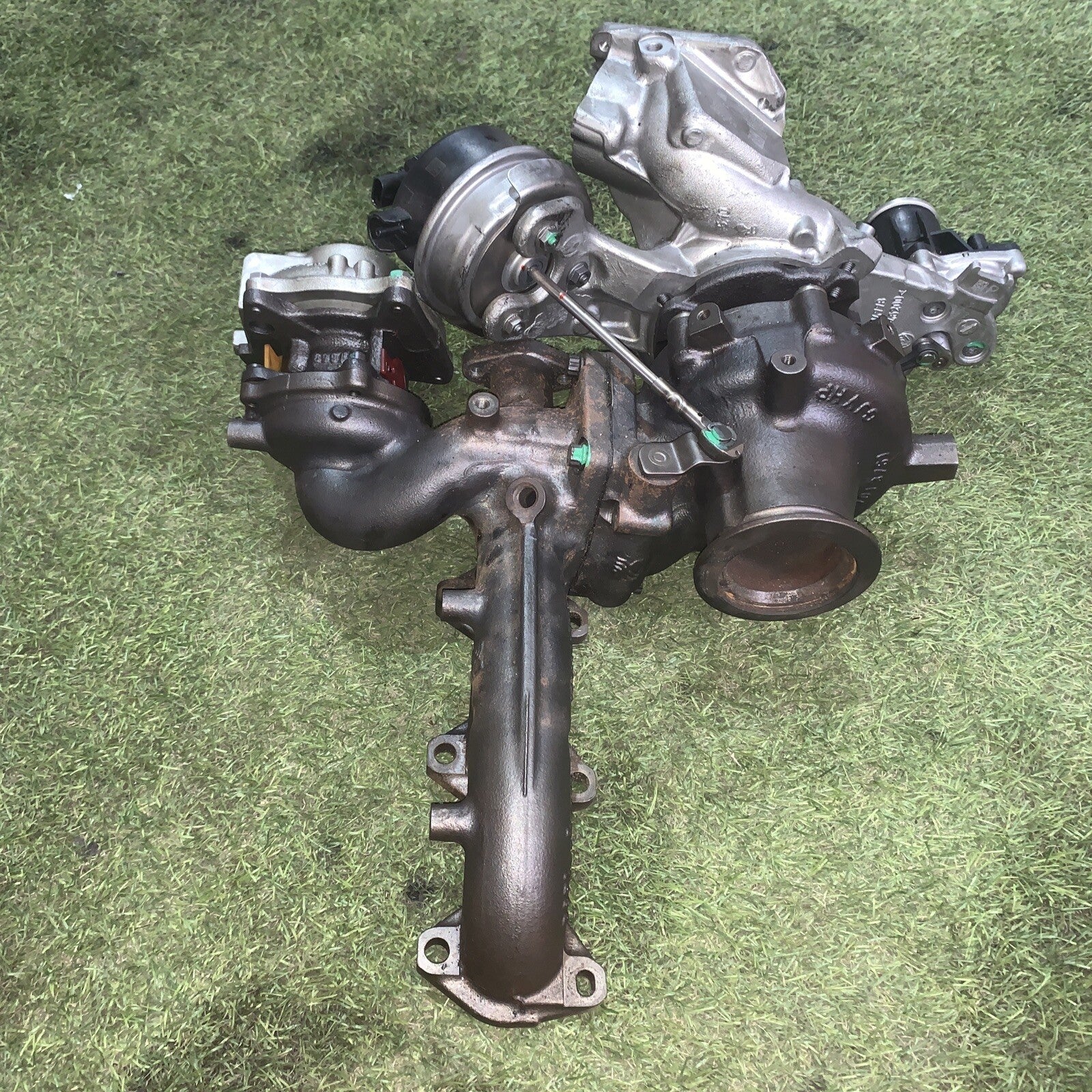8591886 8587539 BMW Bi-Turbo compressore B47 2.0 Diesel 190 CV G20