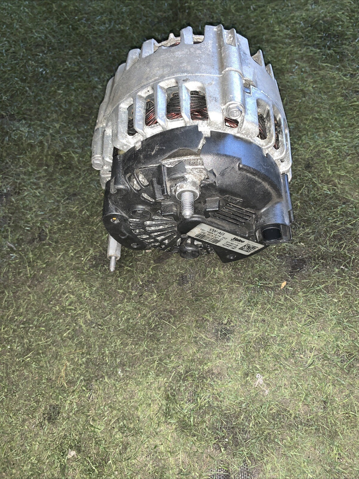 ALTERNATORE VOLKSWAGEN T-Roc Serie 04L903021D 2.0 150CV diesel (2)