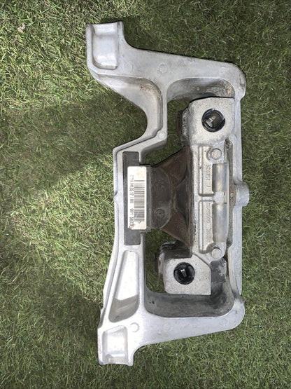 SUPPORTO MOTORE MERCEDES Classe A W176 Serie AMG A2462402517