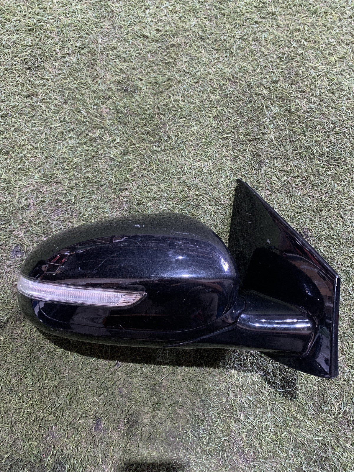 SPECCHIETTO RETROVISORE DESTRO PER KIA Sportage Serie 87620-F1100 (16 21) 8 Pin