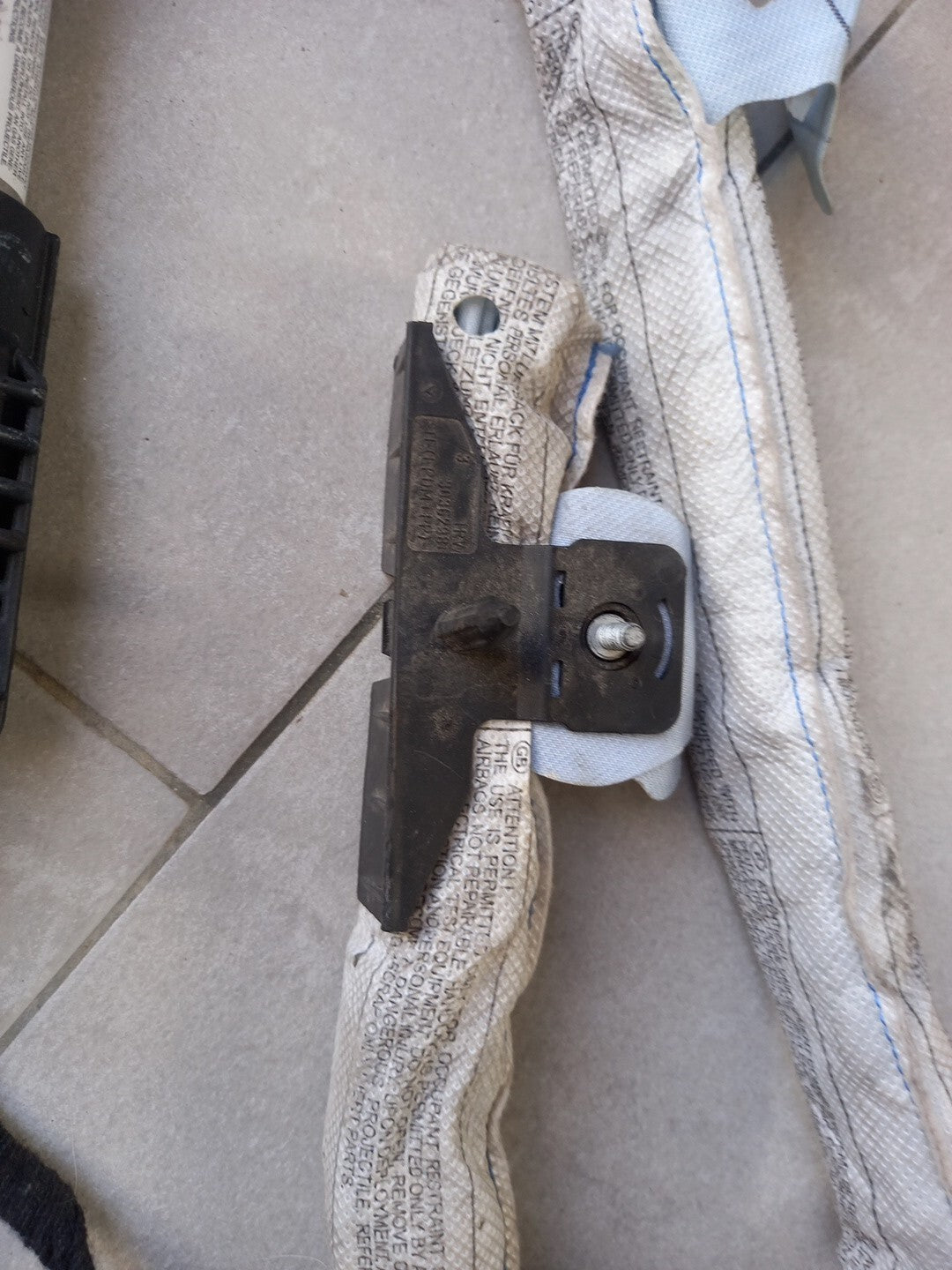 85696664603L AIRBAG LATERALE A TENDINA SX BMW SERIE 3 (E90) 2.0 DIESEL 16V 163CV