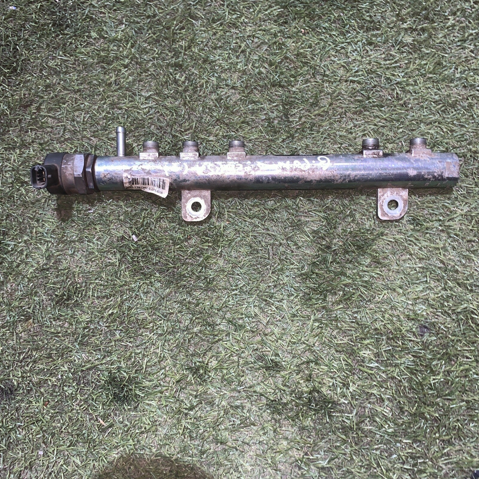 FLAUTO INIEZIONE GRANDE PUNTO OPEL CORSA  FIAT PANDA1.3 MJT0445214086 55200517(2