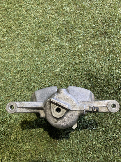 Pinza Freno Anteriore Destra Volkswagen T-roc 2023 1.6 Diesel 8V0615124 (2)