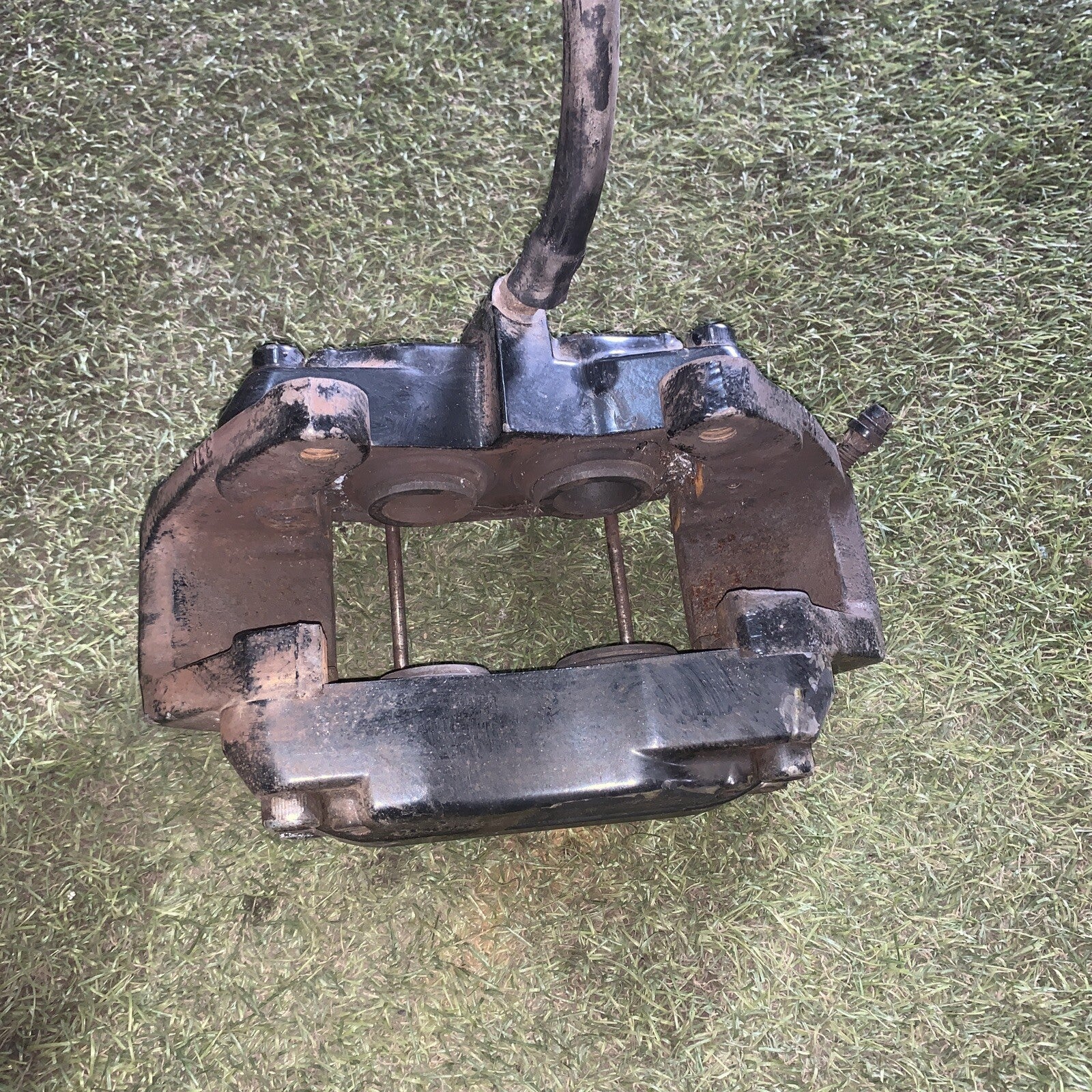 Pinza freno anteriore sx mercedes classe s w220