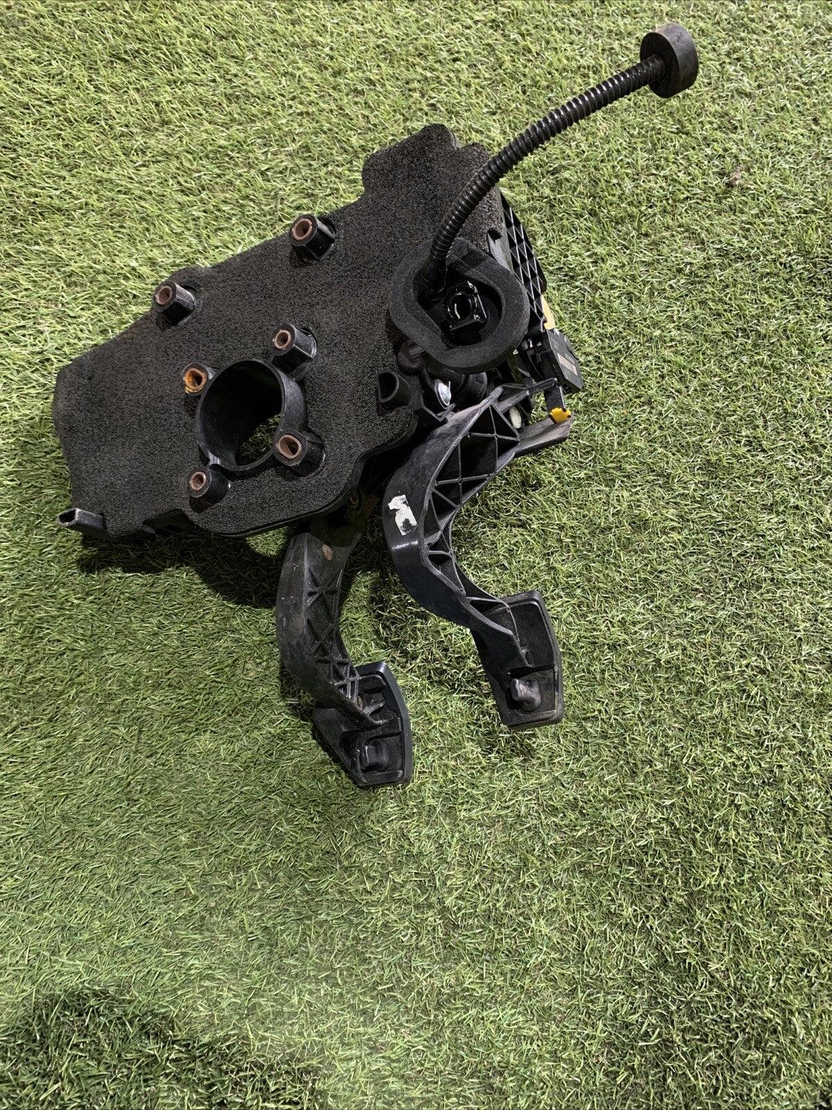 PEDALIERA FRENO FRIZIONE JEEP RENEGADE ANNO 2021 CODICE 00520490260 ORIGINALE