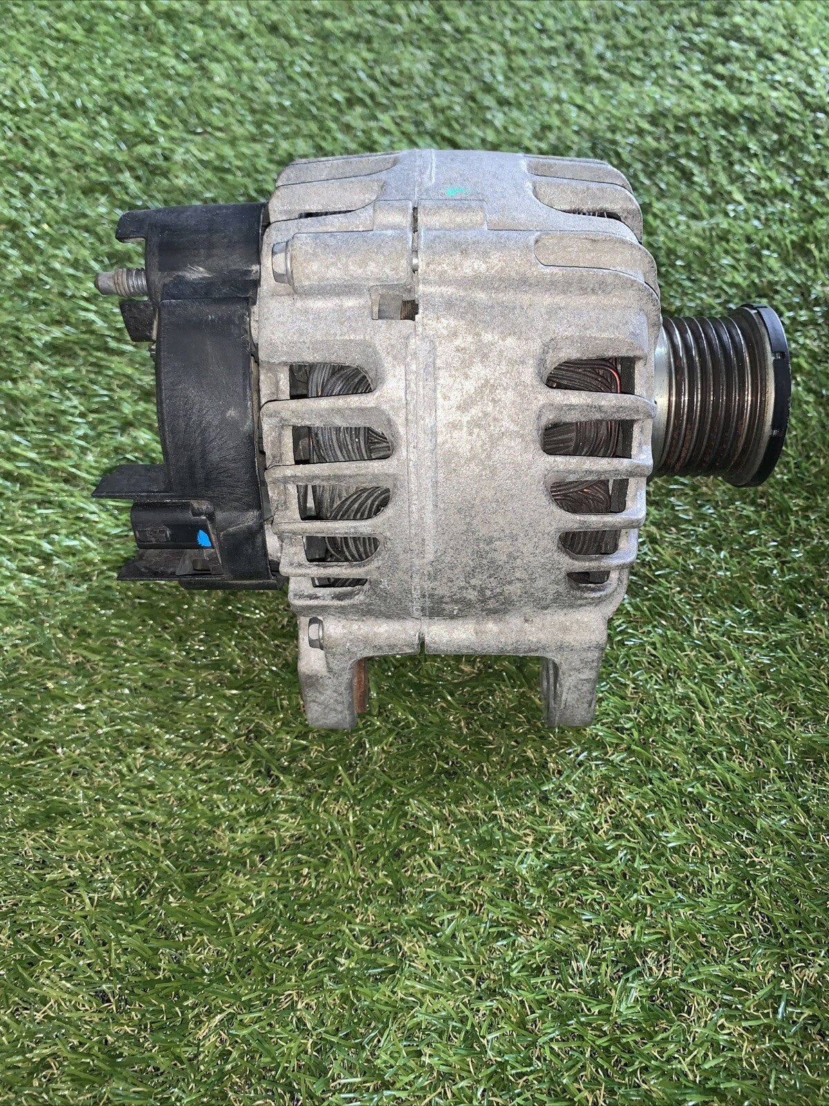 Alternatore Renault Captur 2013 900 Benzina 231007842R