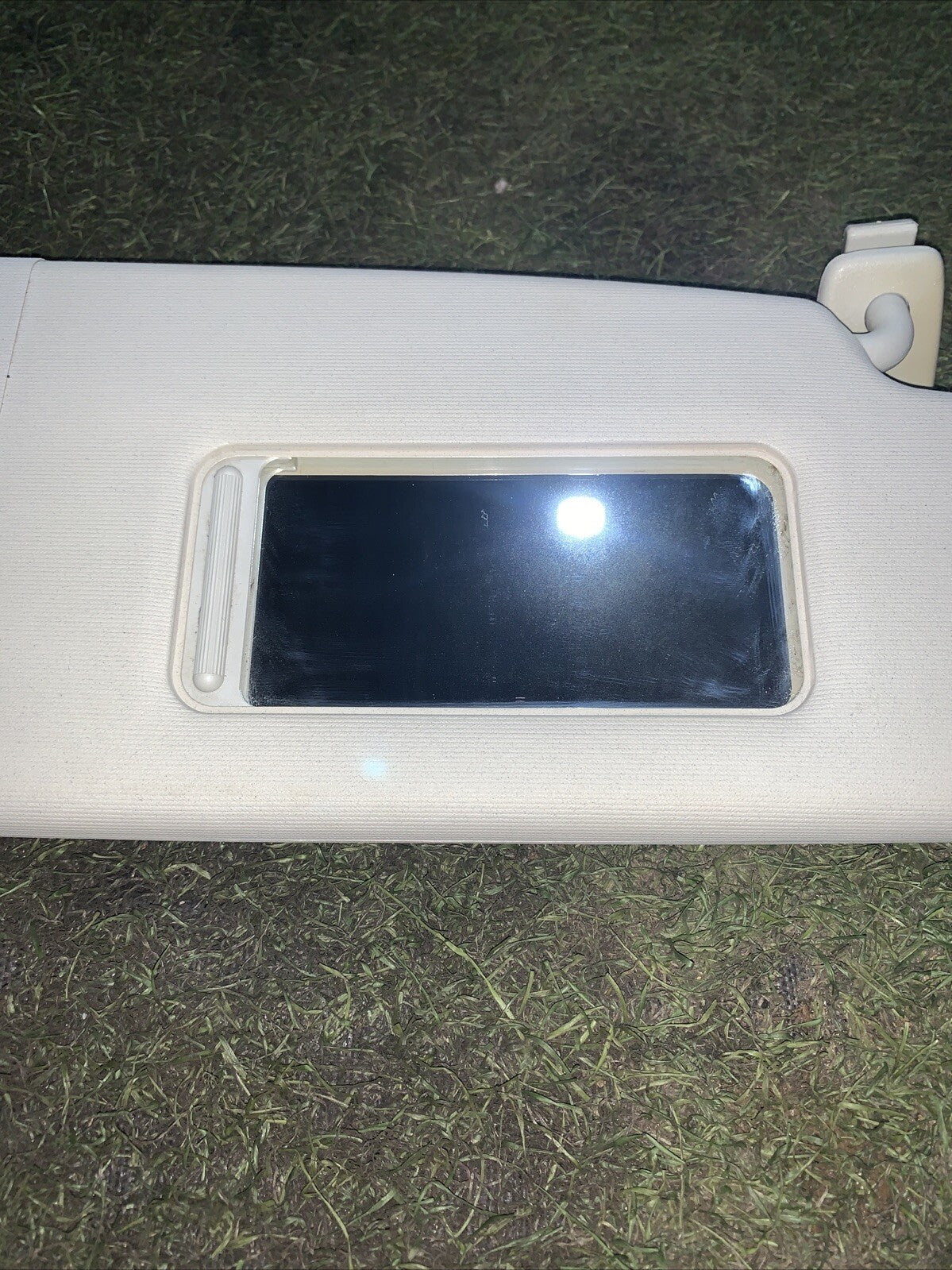 Aletta Parasole Destra Volkswagen Golf 5 1K0857552