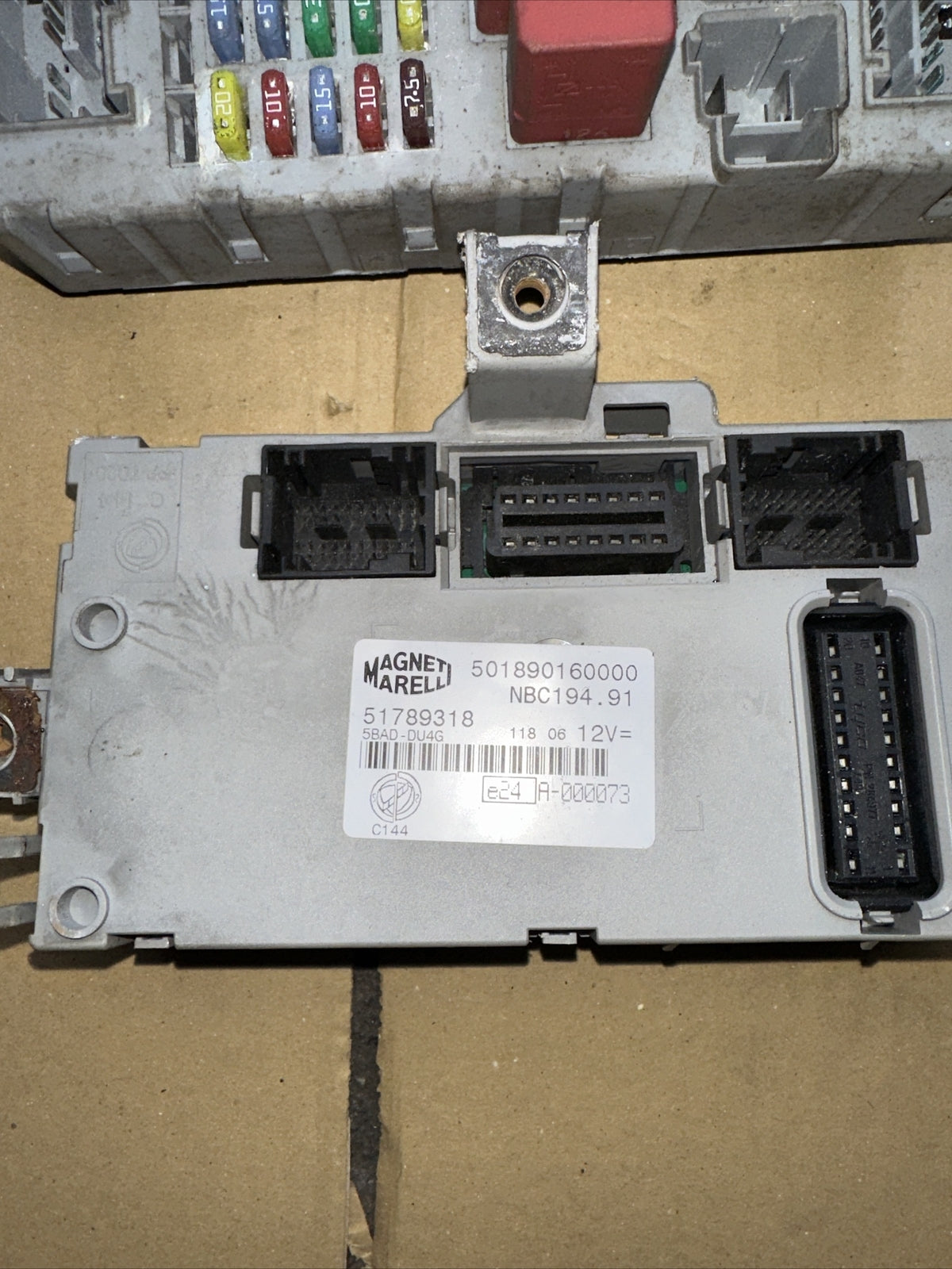 51789318 46846745 Centralina Scatola Fusibili FIAT CROMA 1.9 D