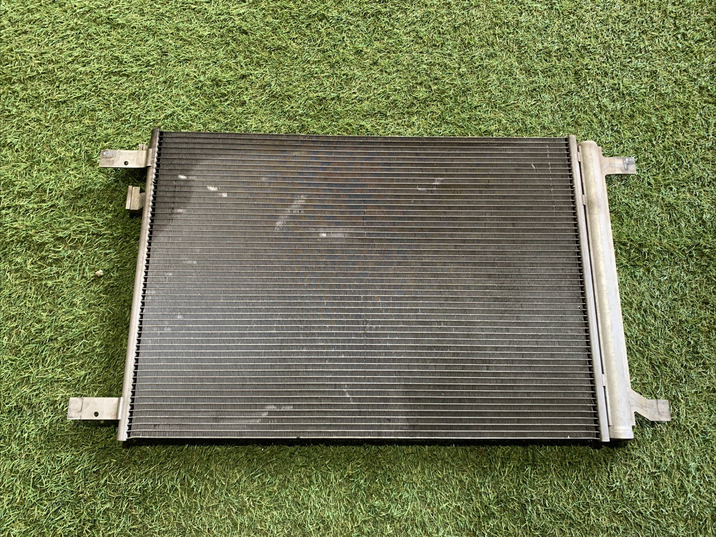 5Q0816411BG RADIATORE A/C VOLKSWAGEN T-Roc 1.0 Benzina