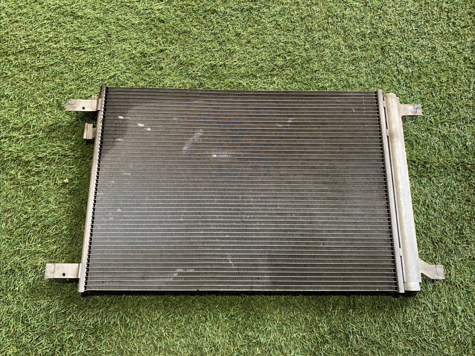 5Q0816411BG RADIATORE A/C VOLKSWAGEN T-Roc 1.0 Benzina