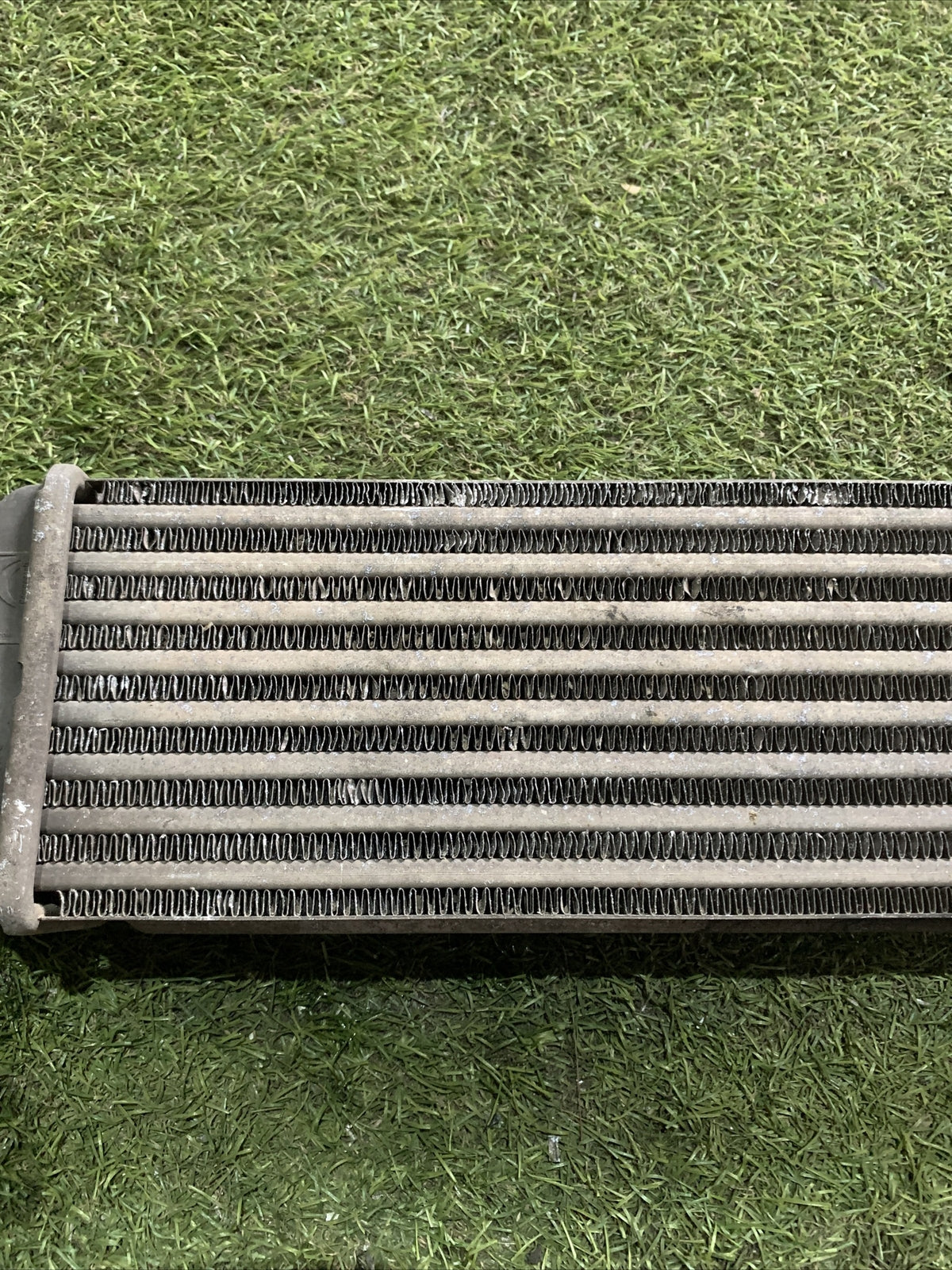 866455500 RADIATORE INTERCOOLER ALFA ROMEO GIULIETTA (191) 1.6 JTD (2)