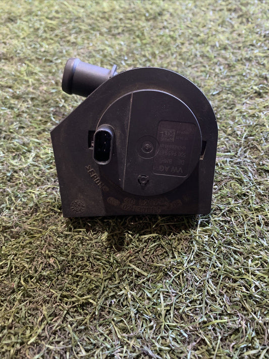 Pompa Acqua Ausiliaria Volkswagen Polo 2024 1.0 Benzina 5Q0965567