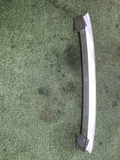 8P3807309 TRAVERSA PARAURTI POSTERIORE AUDI A3 8P (2007)