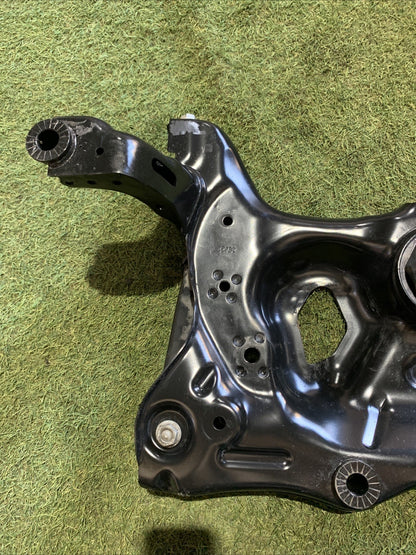 CULLA ASSALE ANTERIORE VOLKSWAGEN T-ROC 2.0 2023 5WA199315G