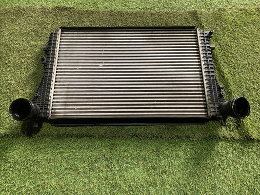 Radiatore Intercooler Volkswagen Golf 6 2.0 Diesel 1K0145803T