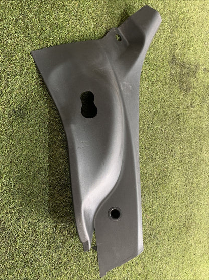 Rivestimento montante posteriore destro Fiat 500x (2016) COD:735572212