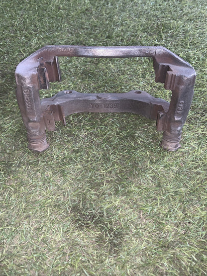 Porta pinza anteriore Sx Fiat Bravo 1.6 (2)