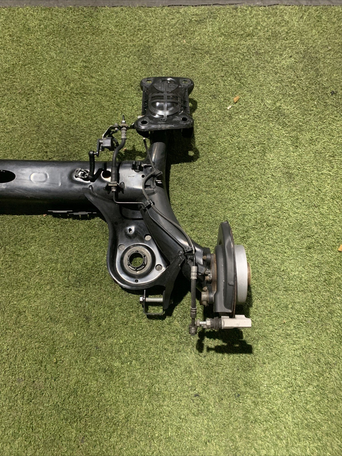 PONTE ASSALE POSTERIORE A DISCHI AUDI A1 2021 2Q0501053BP