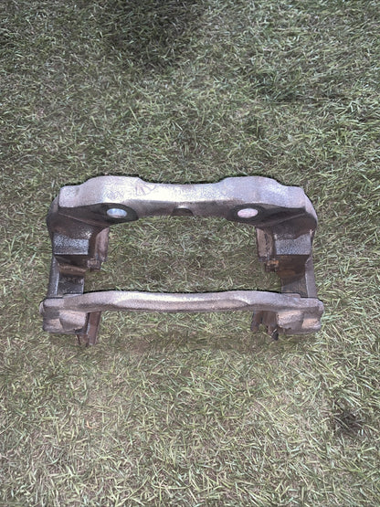 Porta Pinza Anteriore Sinistro Peugeot 208 2012 0204L6137901