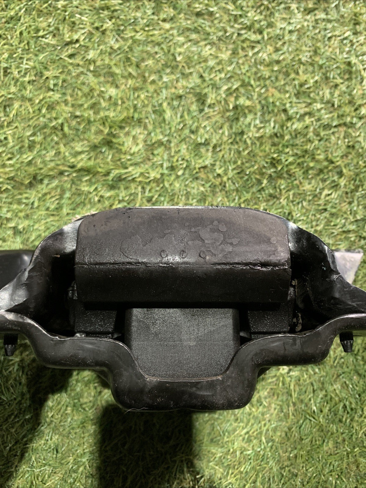 SUPPORTO MOTORE PER VOLKSWAGEN T-Roc Serie 5Q0199555BG Diesel 1600 (17>)