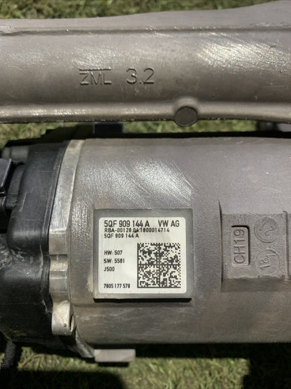 Scatola Guida Elettrica Audi Q3 2017 5QB423053A