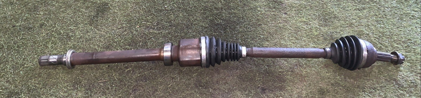 Semiasse Anteriore Destro Renault Captur 2015 0.9 Benzina 391005624R