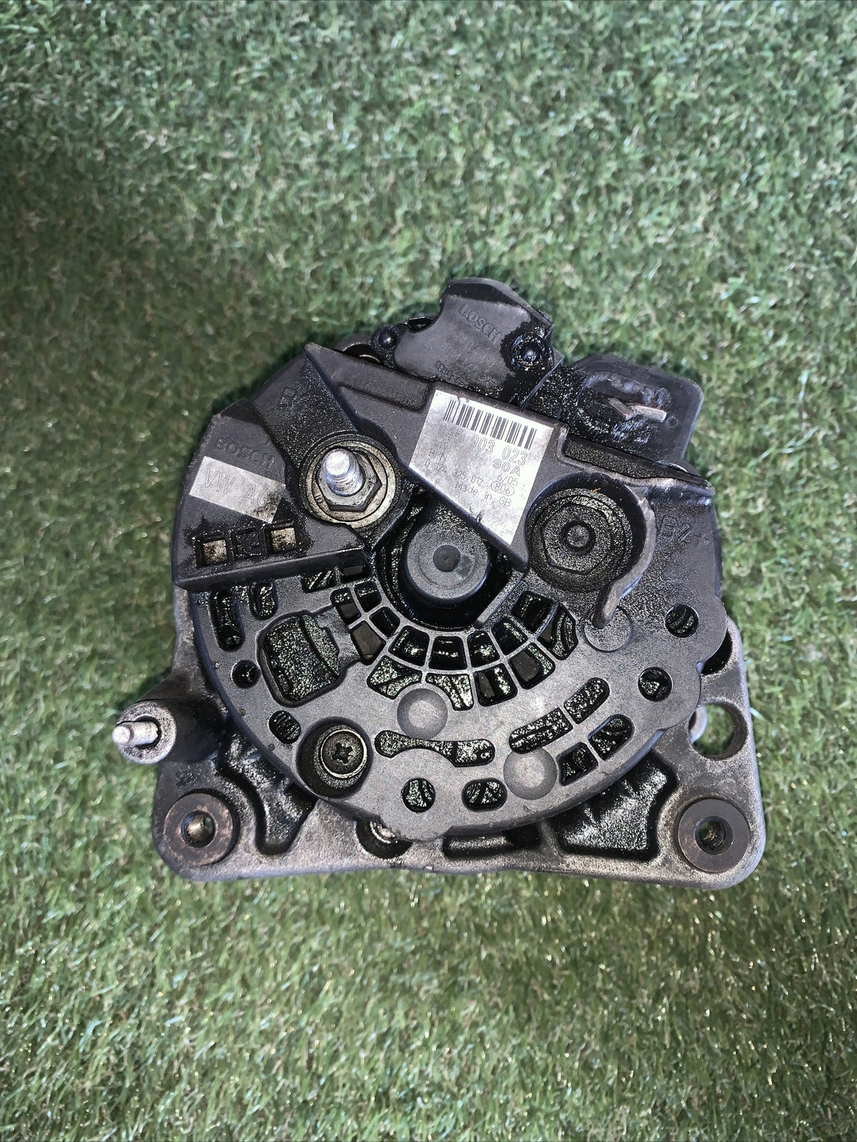 ALTERNATORE VOLKSWAGEN Polo 4° Serie 045903023 0124325012 Diesel 1.4