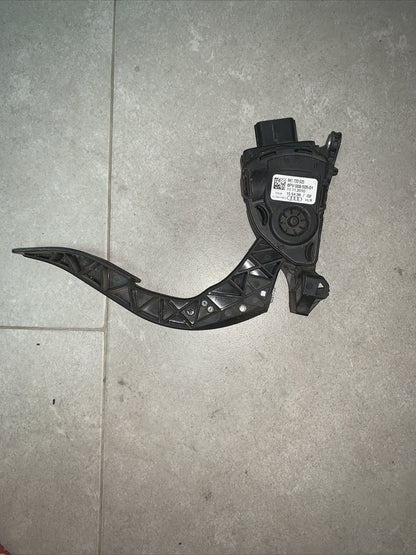 8K1723523 PEDALE ACCELERATORE audi q5 A5 A4